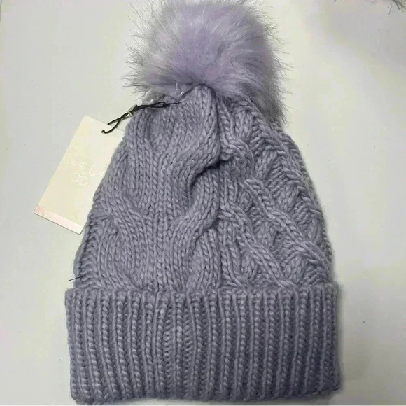 Calia cable knit beanie - Picture 2 of 4